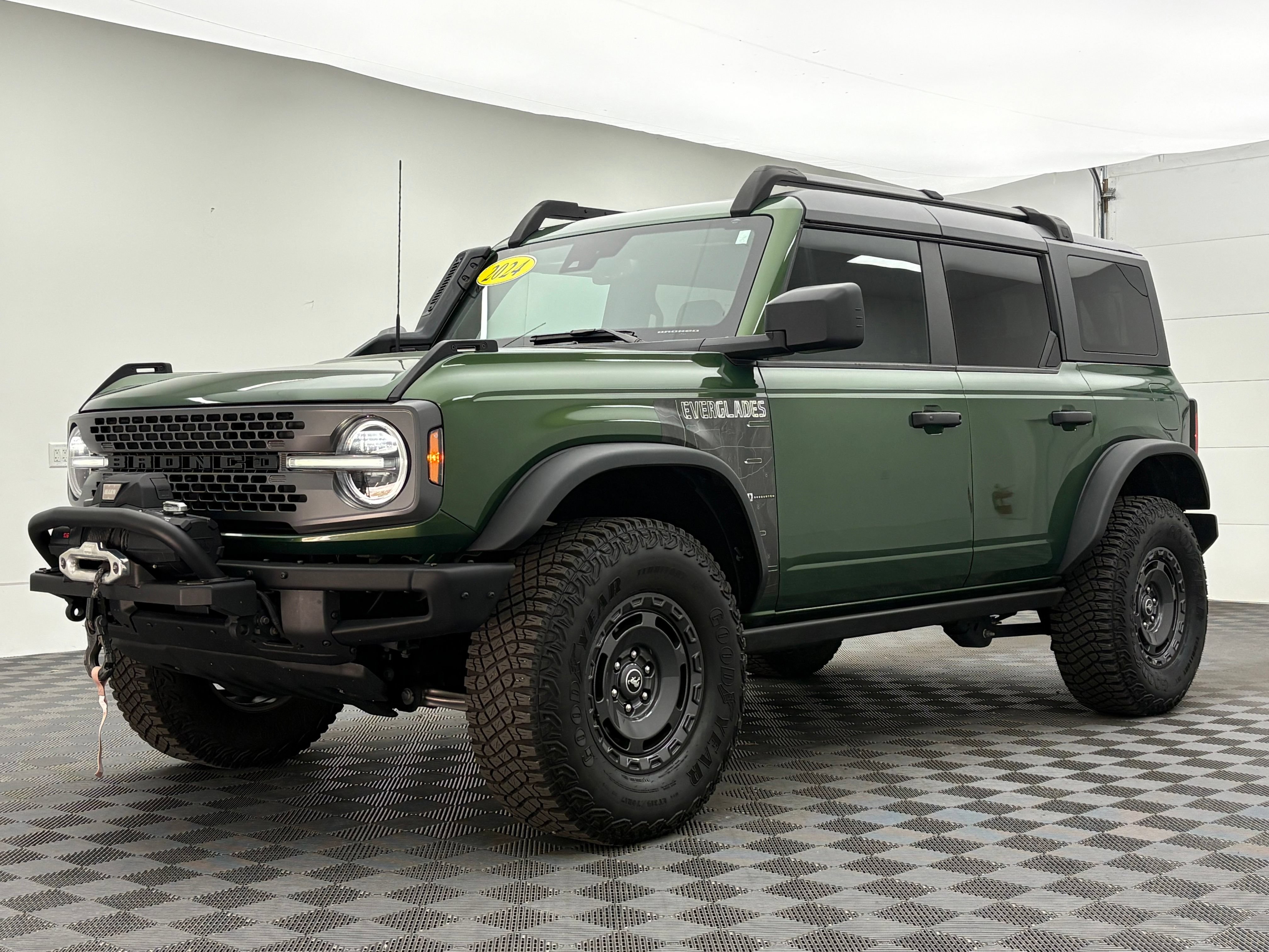 Used 2024 Ford Bronco Everglades AWD/4WD video 2