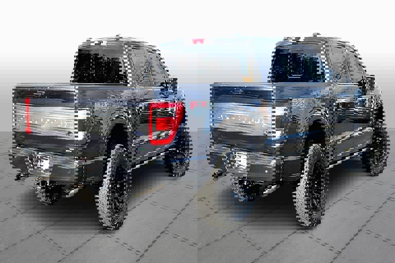 Used 2022 Ford F150 Platinum w/ Equipment Group 701A High image 12