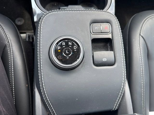 Used 2024 Ford Mustang Mach-E Select AWD/4WD image 26
