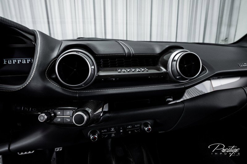 Used 2018 Ferrari 812 Superfast image 42