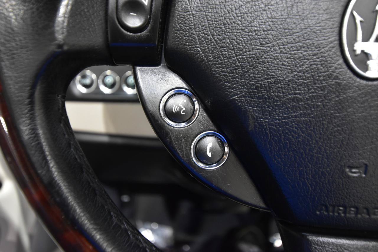 Used 2015 Maserati GranTurismo Convertible RWD image 25