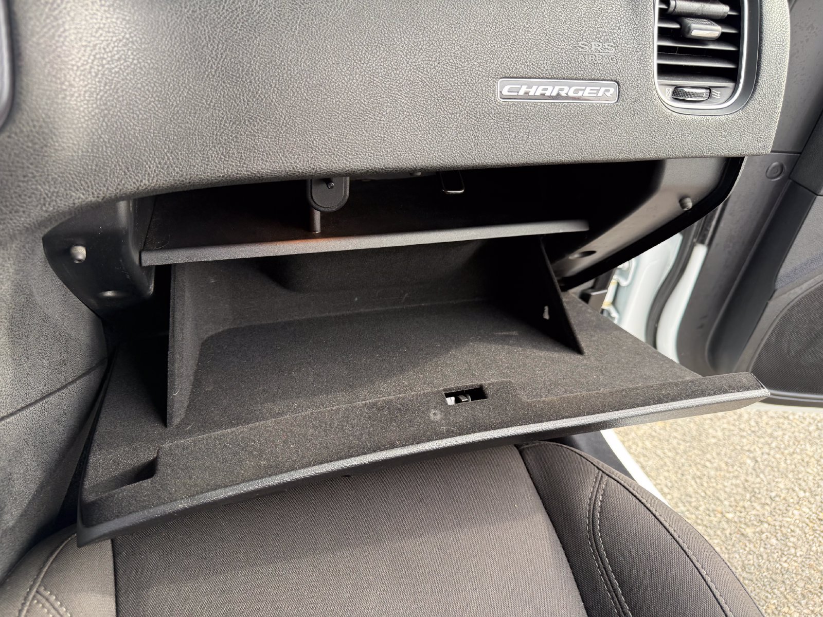 Used 2023 Dodge Charger SXT RWD image 40