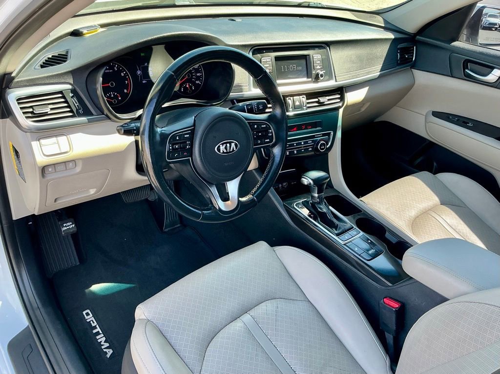 Used 2016 Kia Optima EX FWD image 38