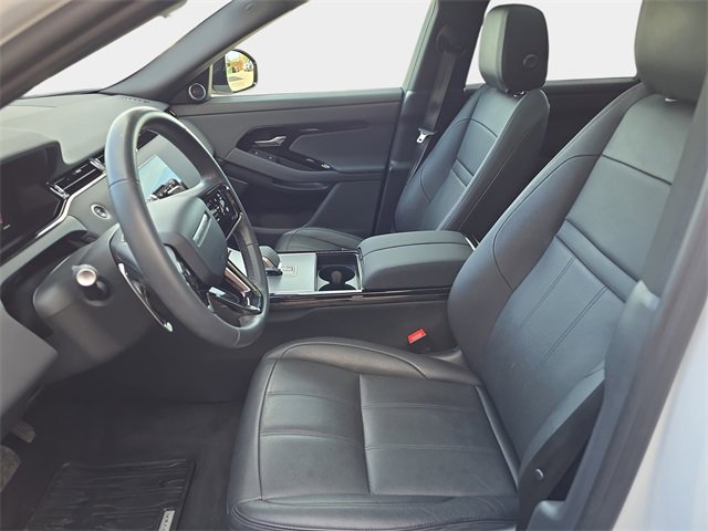Used 2024 Land Rover Range Rover Evoque S image 12