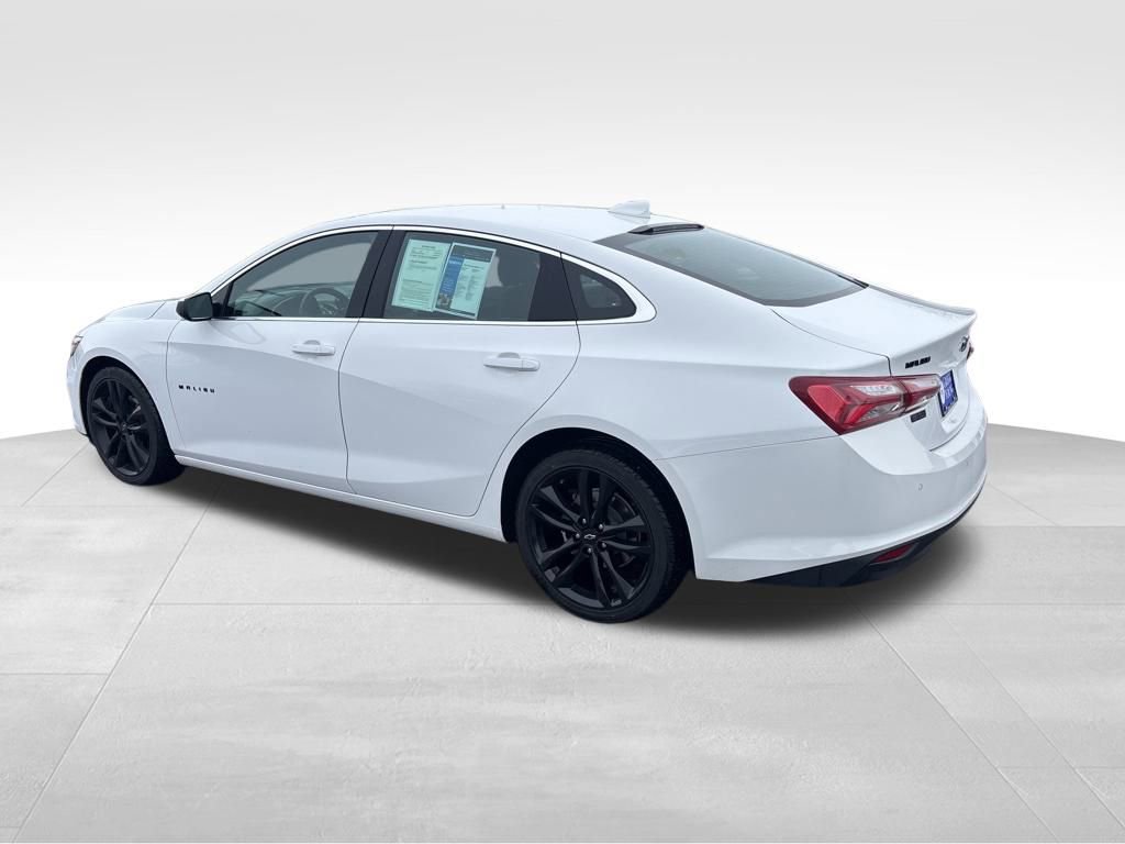 Used 2024 Chevrolet Malibu LT image 3