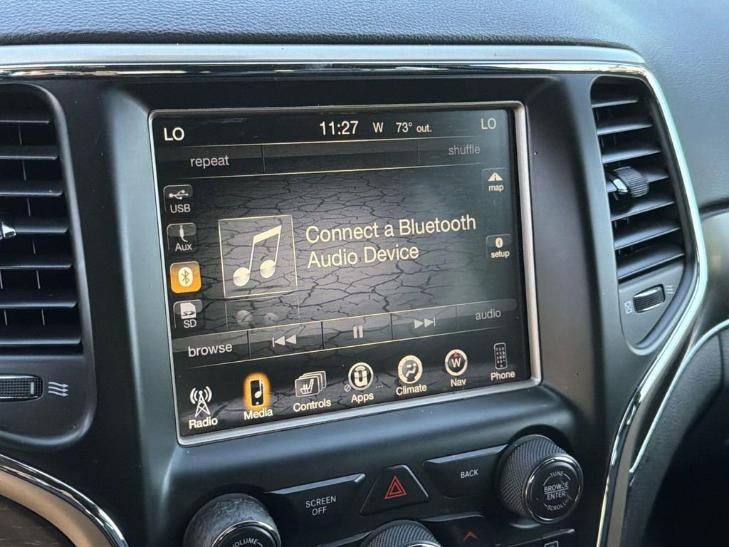 Used 2017 Jeep Grand Cherokee Limited w/ Luxury Group II AWD/4WD image 15