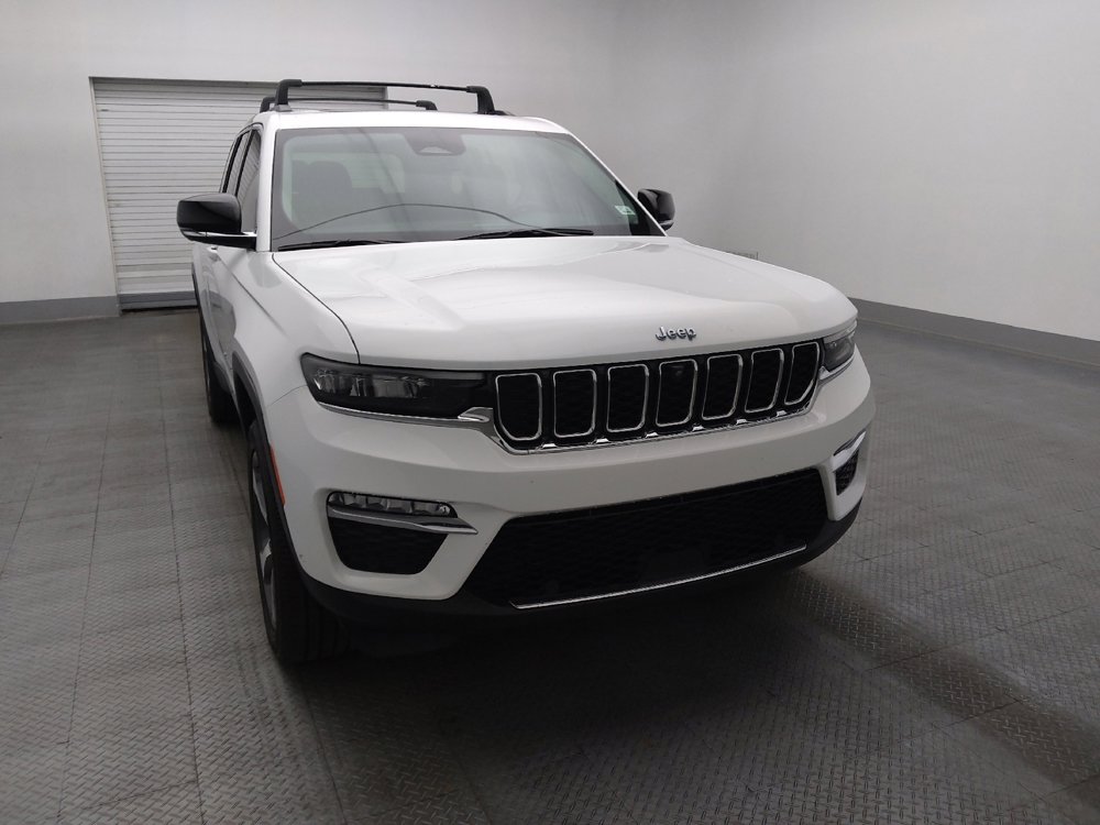 Used 2022 Jeep Grand Cherokee Limited 4xe w/ Luxury Tech Group II image 14