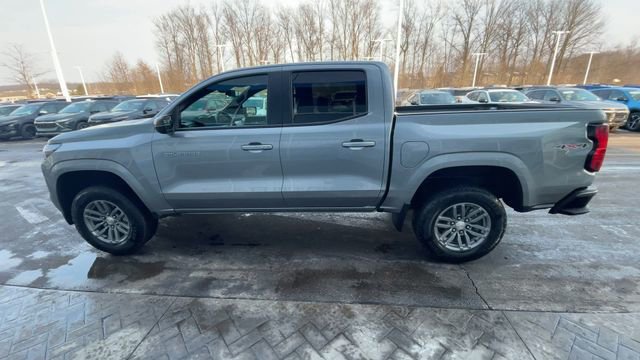Used 2024 Chevrolet Colorado LT w/ LT Convenience Package image 5