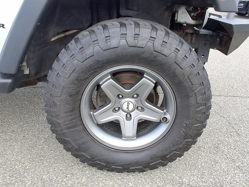 Used 2012 Jeep Wrangler Sport AWD/4WD image 33