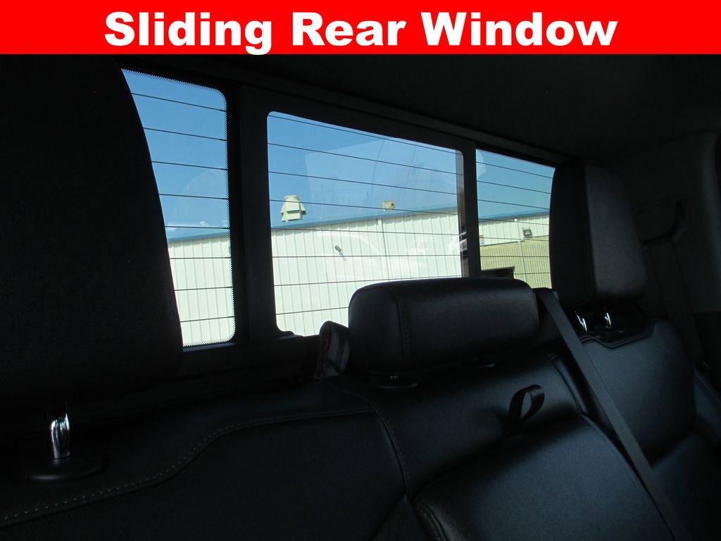 Used 2024 GMC Sierra 1500 SLT w/ SLT Premium Plus Package image 29