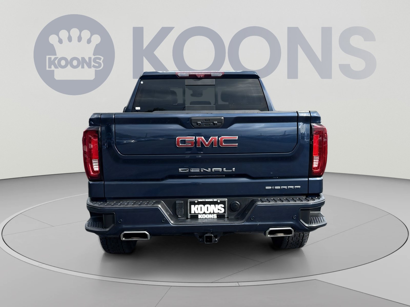 Used 2023 GMC Sierra 1500 Denali w/ Technology Package AWD/4WD image 10