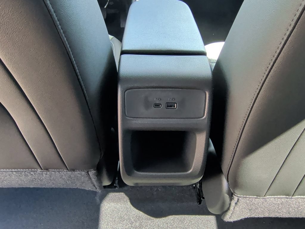 New 2026 Chevrolet Trax LT w/ Driver Confidence Package FWD image 32