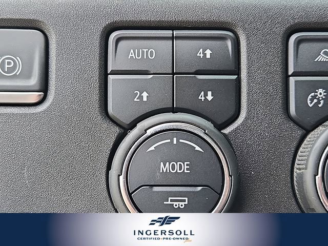 Used 2022 Chevrolet Silverado 1500 LTZ image 11