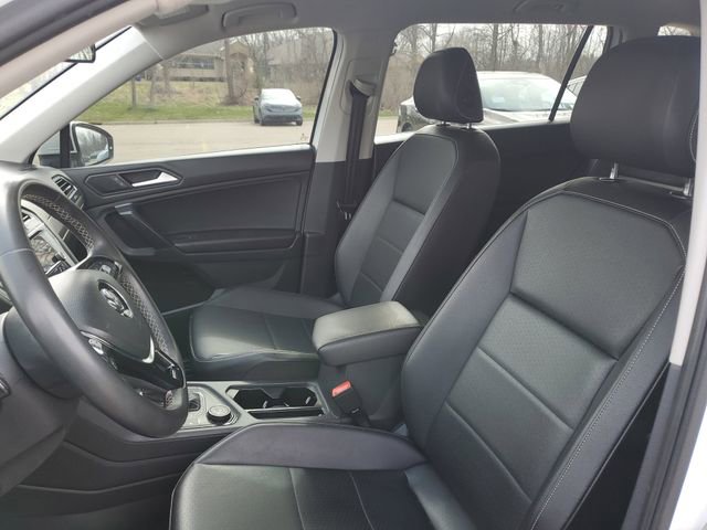 Used 2021 Volkswagen Tiguan SE AWD/4WD image 5