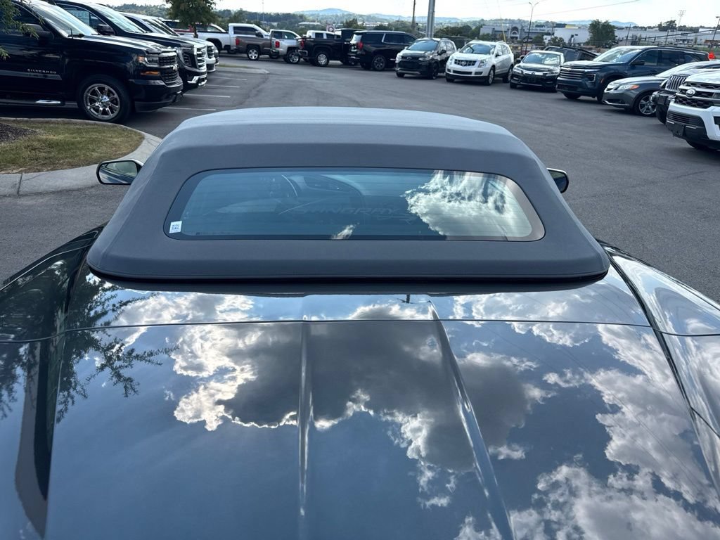 Used 2017 Chevrolet Corvette Stingray Convertible w/ 2LT Preferred Equipment Group RWD image 27