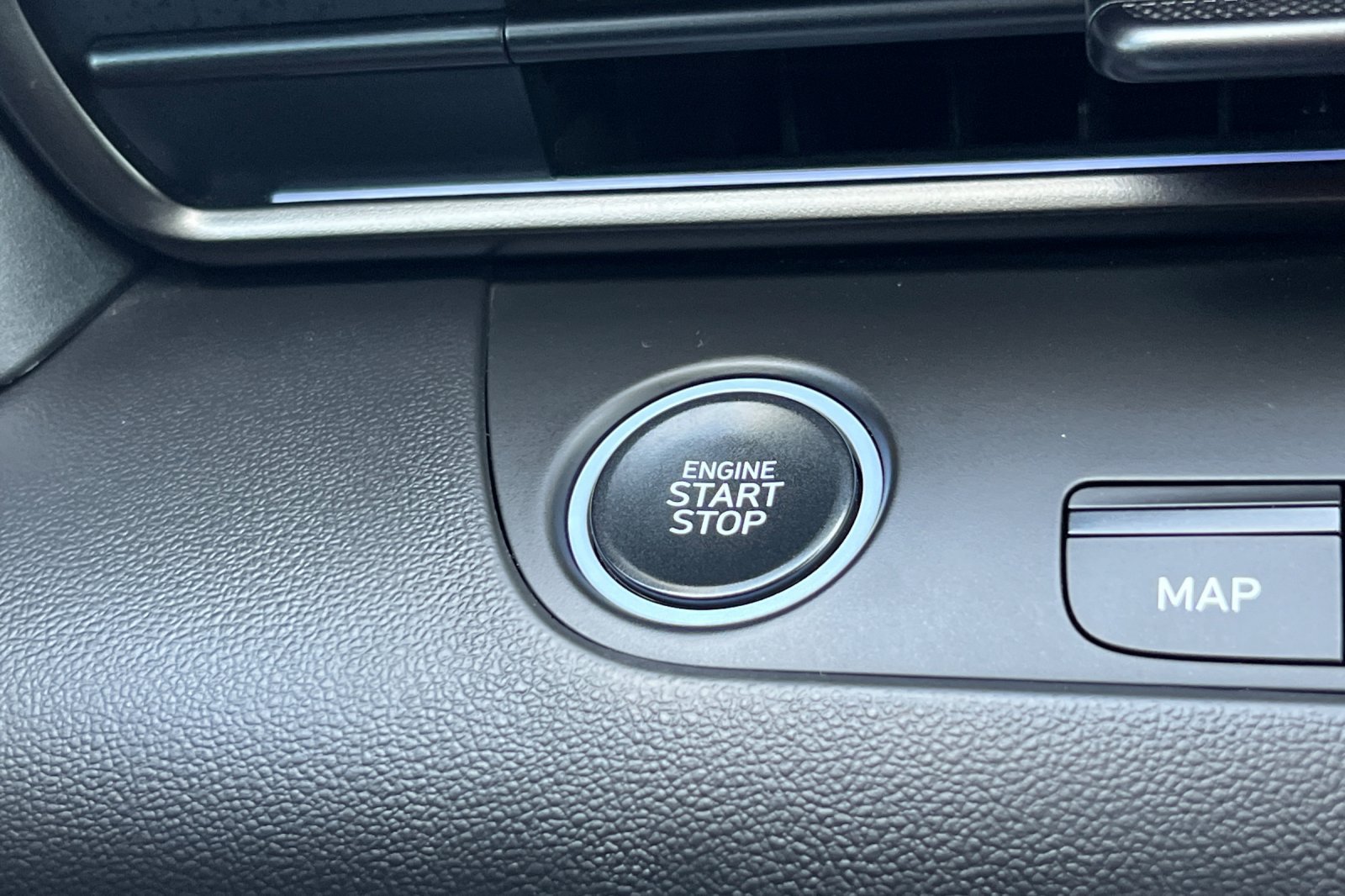 Used 2025 Hyundai Elantra N FWD image 22