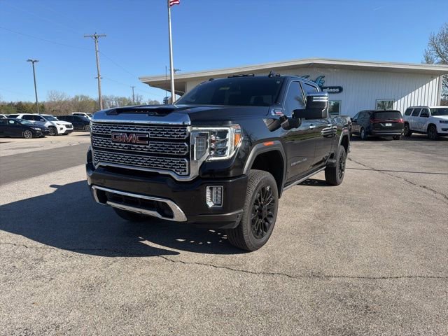 Used 2022 GMC Sierra 2500 Denali image 2