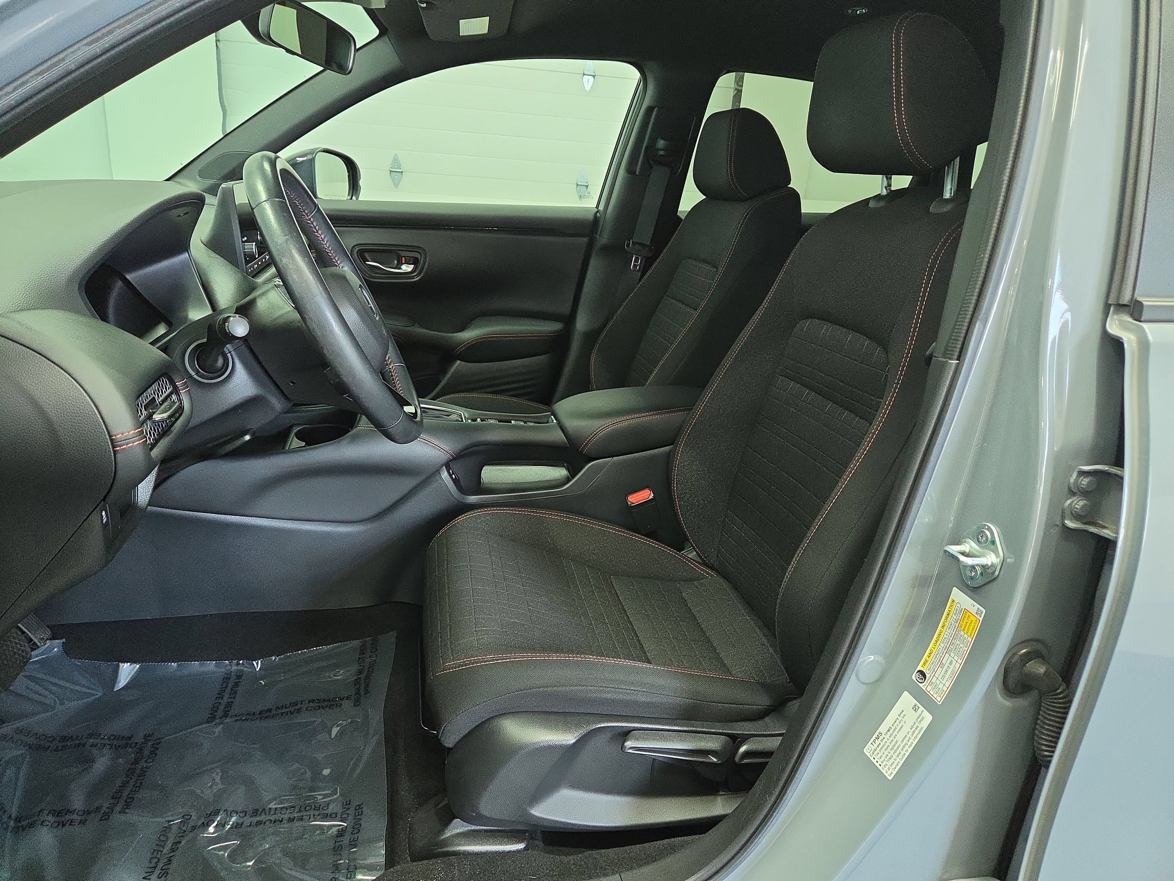 Used 2024 Honda HR-V Sport image 12