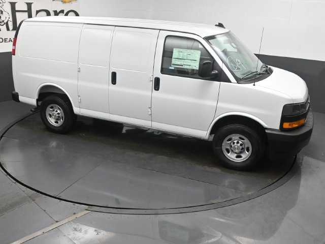 New 2027 Chevrolet Express 2500 w/ Driver Convenience Package RWD image 17