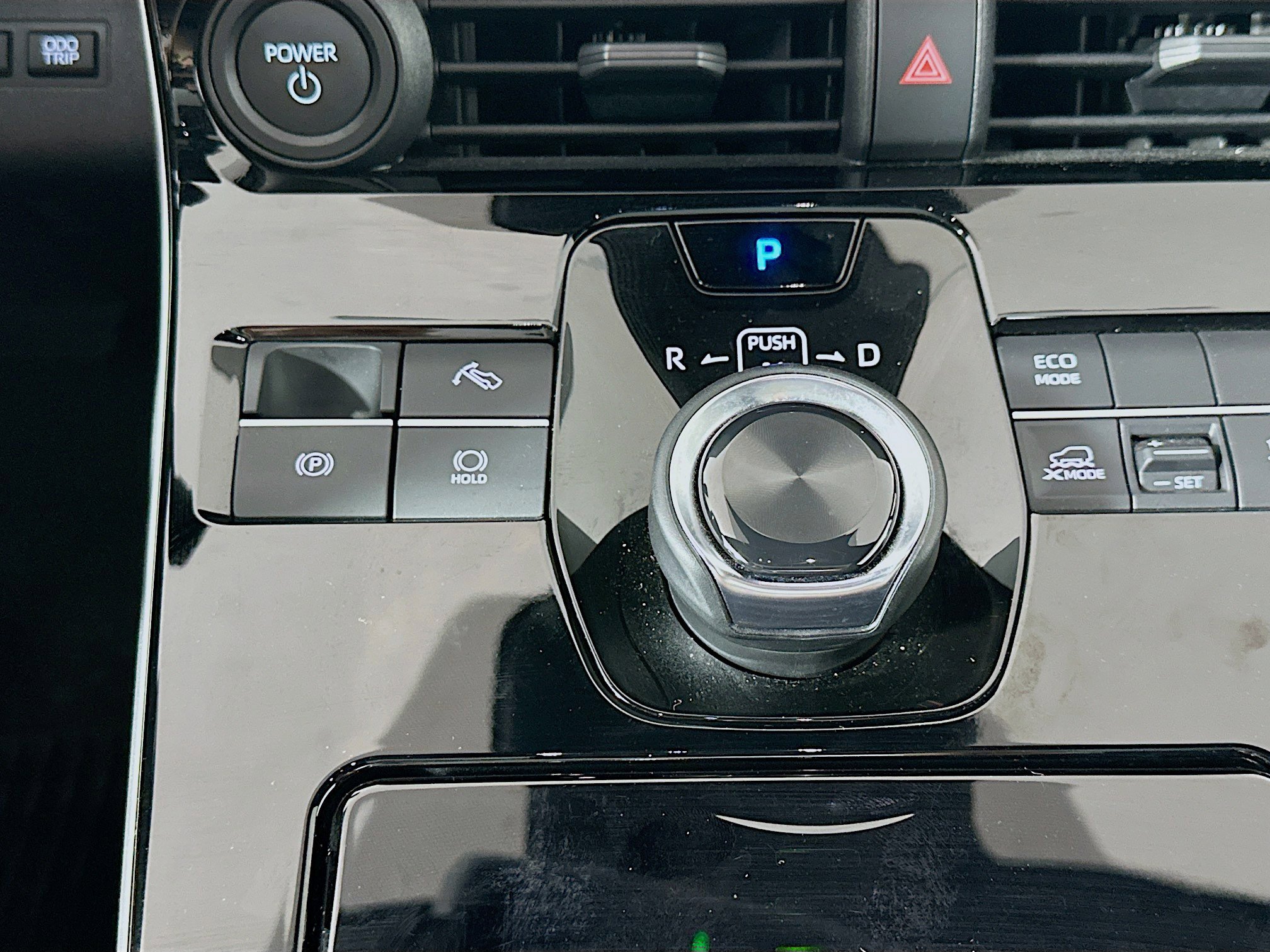 Used 2023 Toyota bZ4X XLE AWD/4WD image 25