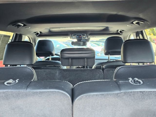 Used 2022 Jeep Grand Cherokee L Laredo image 12