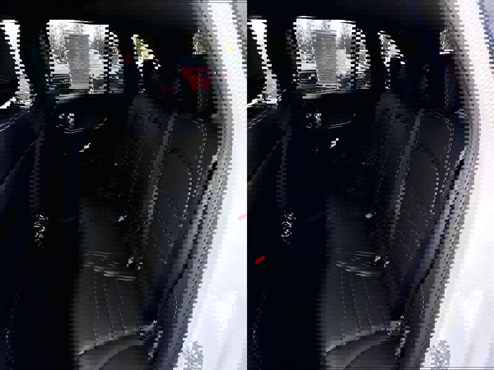 Used 2017 Mercedes-Benz GLC 300 4MATIC image 15