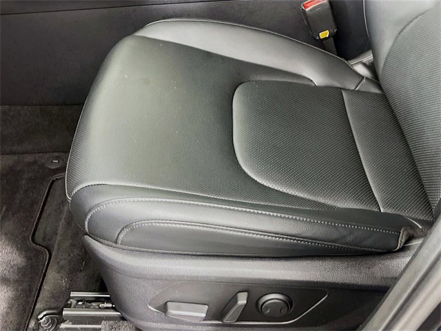 Used 2025 Kia Sportage EX w/ Premium Package image 20