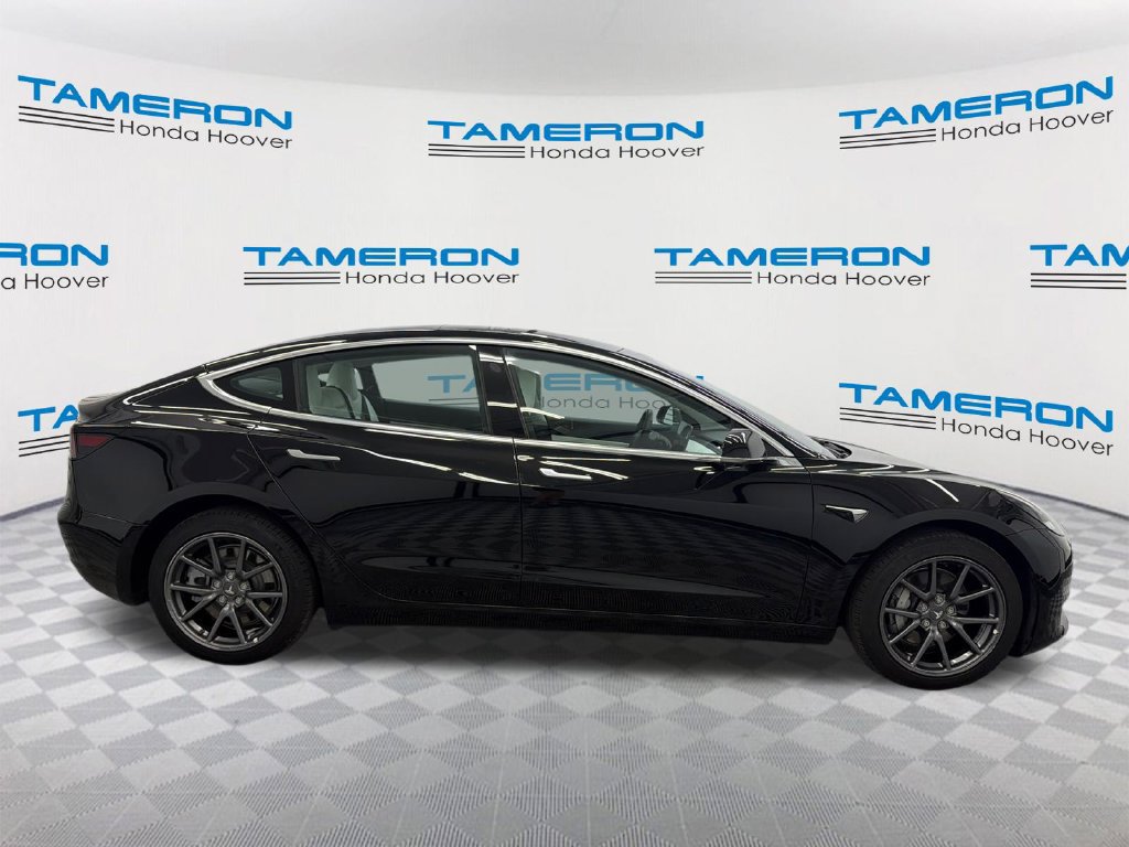 Used 2020 Tesla Model 3 Standard Range Plus RWD image 6