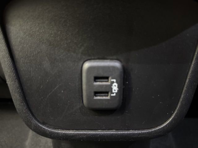 Used 2019 Chevrolet Equinox LT w/ LPO, Cargo Package image 24