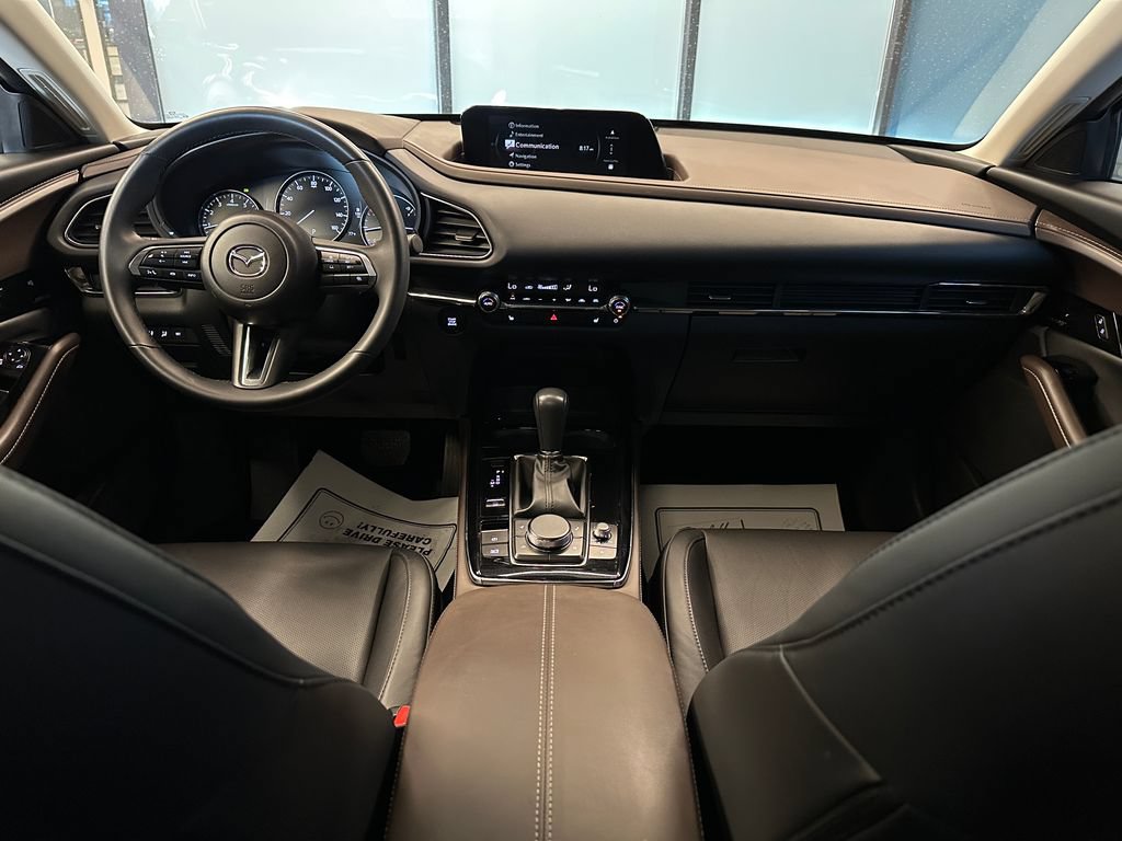 Used 2025 MAZDA CX-30 AWD 2.5 S w/ Premium Package image 9