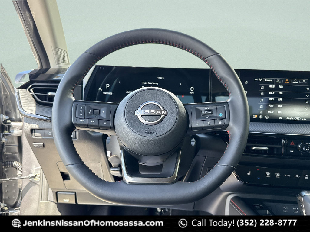 New 2026 Nissan Kicks SR w/ SR Premium Package FWD image 21
