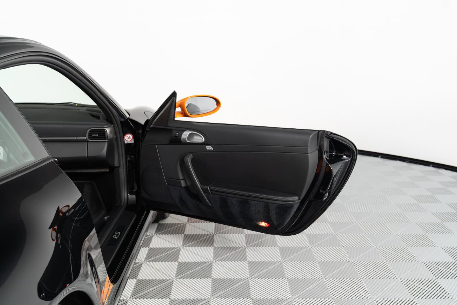Used 2007 Porsche 911 GT3 RS RWD image 30