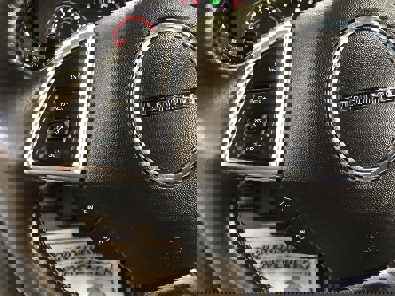 Used 2020 Chevrolet Camaro LT image 10