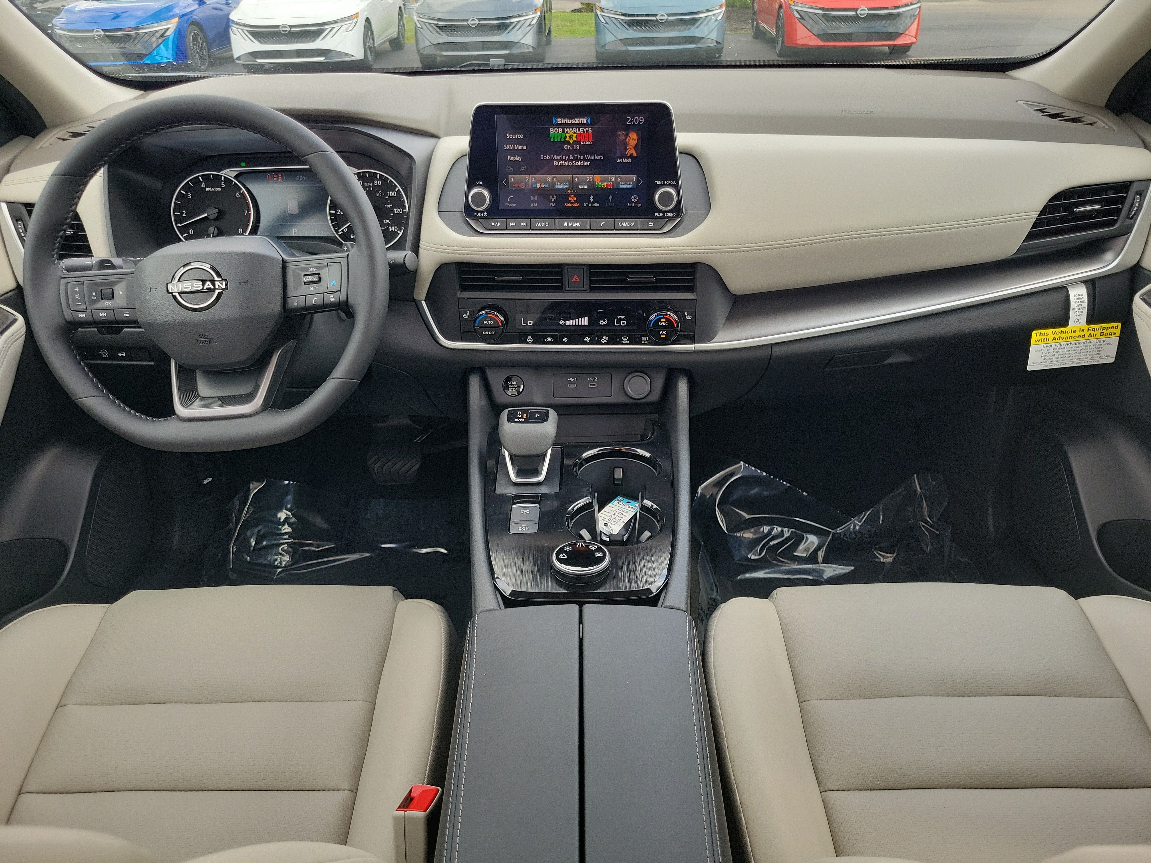 New 2026 Nissan Rogue Dark Armor AWD/4WD image 9