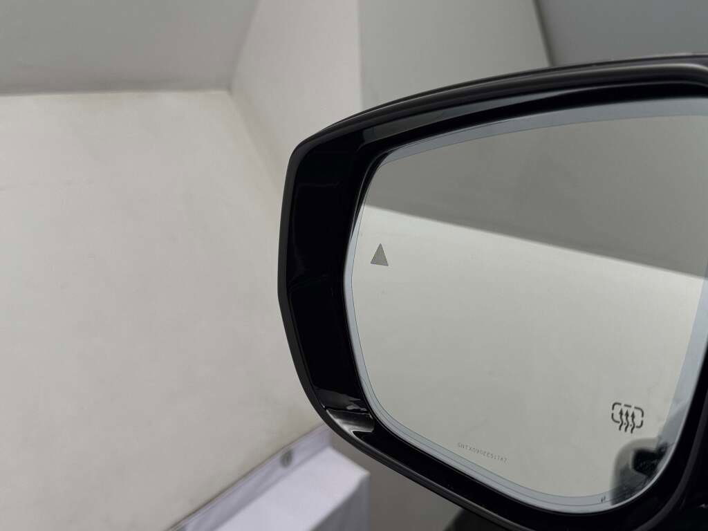 New 2025 Jeep Grand Cherokee Overland image 27