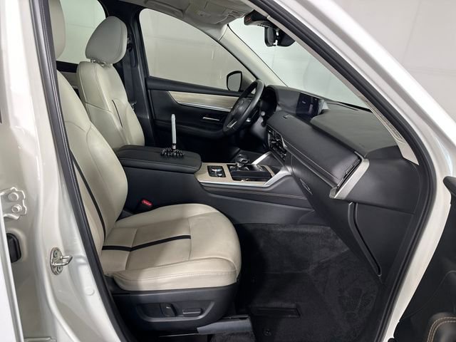 Used 2024 MAZDA CX-90 3.3 Turbo w/ Preferred Package AWD/4WD image 28