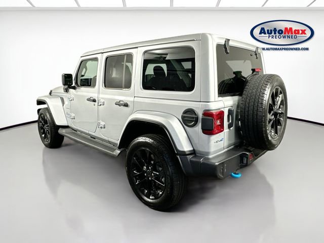 Used 2024 Jeep Wrangler Unlimited Sahara w/ Technology Group image 5