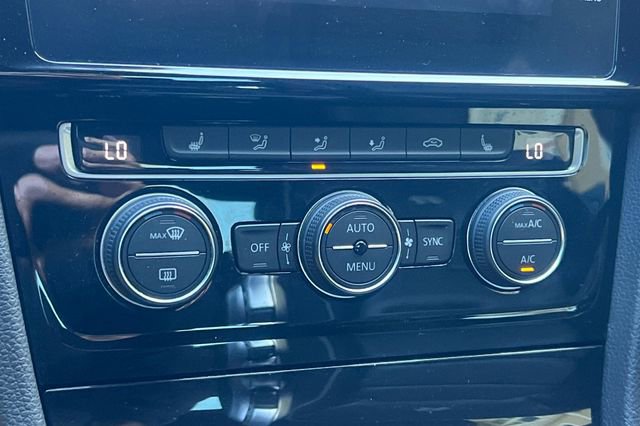 Used 2019 Volkswagen Golf R 4-Door image 24