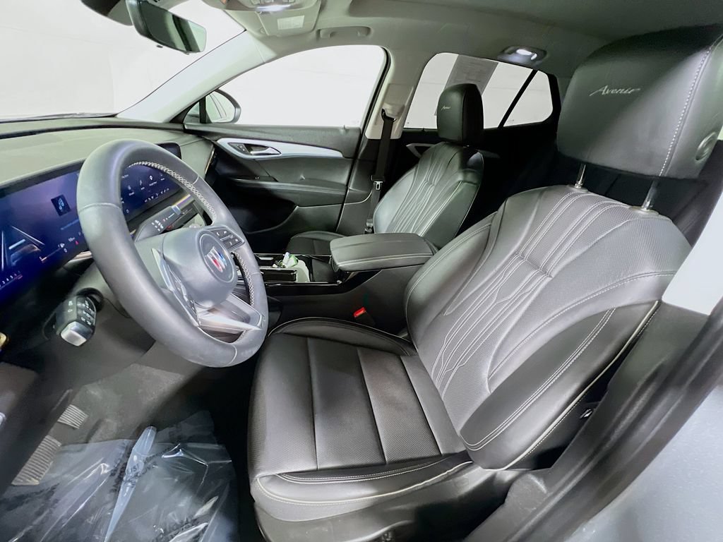 Used 2024 Buick Envision Avenir AWD/4WD image 18
