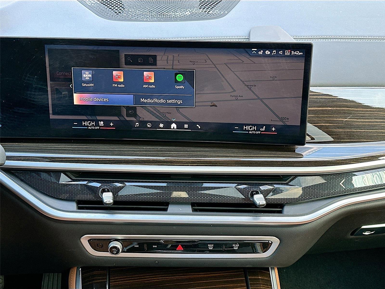 Certified 2024 BMW X5 xDrive40i w/ Parking Assistance Package image 15