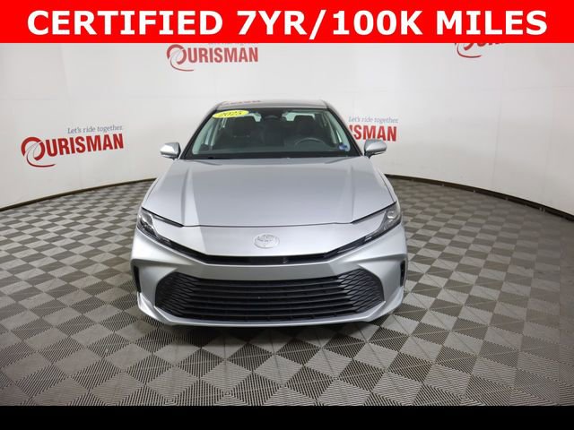 Used 2025 Toyota Camry LE FWD image 17
