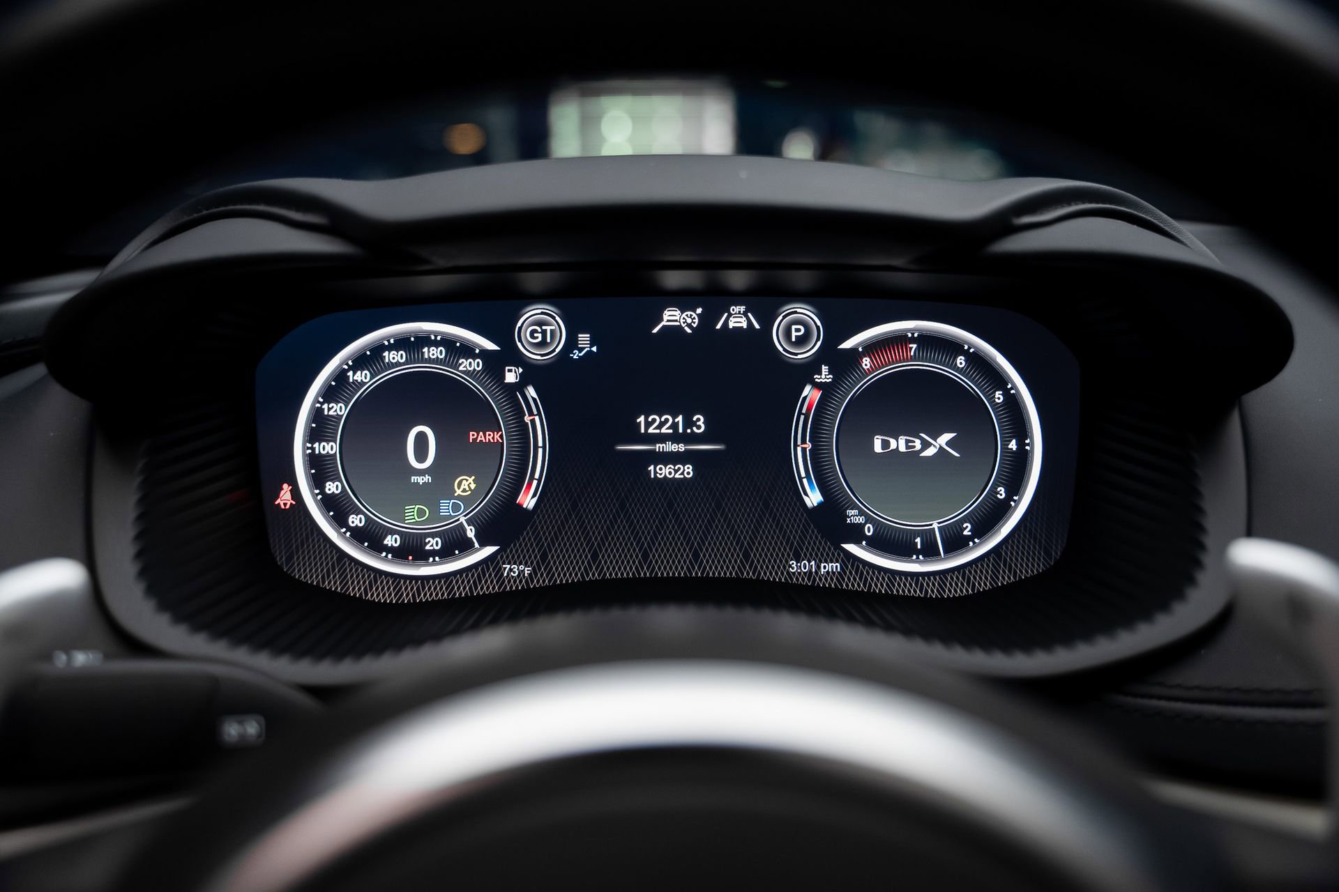 Used 2023 Aston Martin DBX AWD/4WD image 45