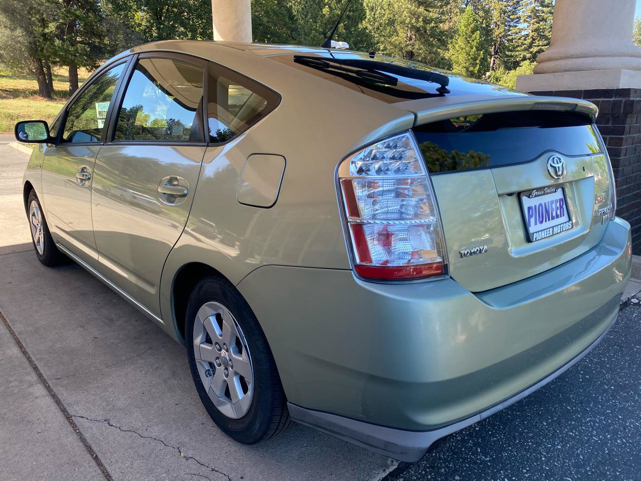 Used 2009 Toyota Prius FWD image 3