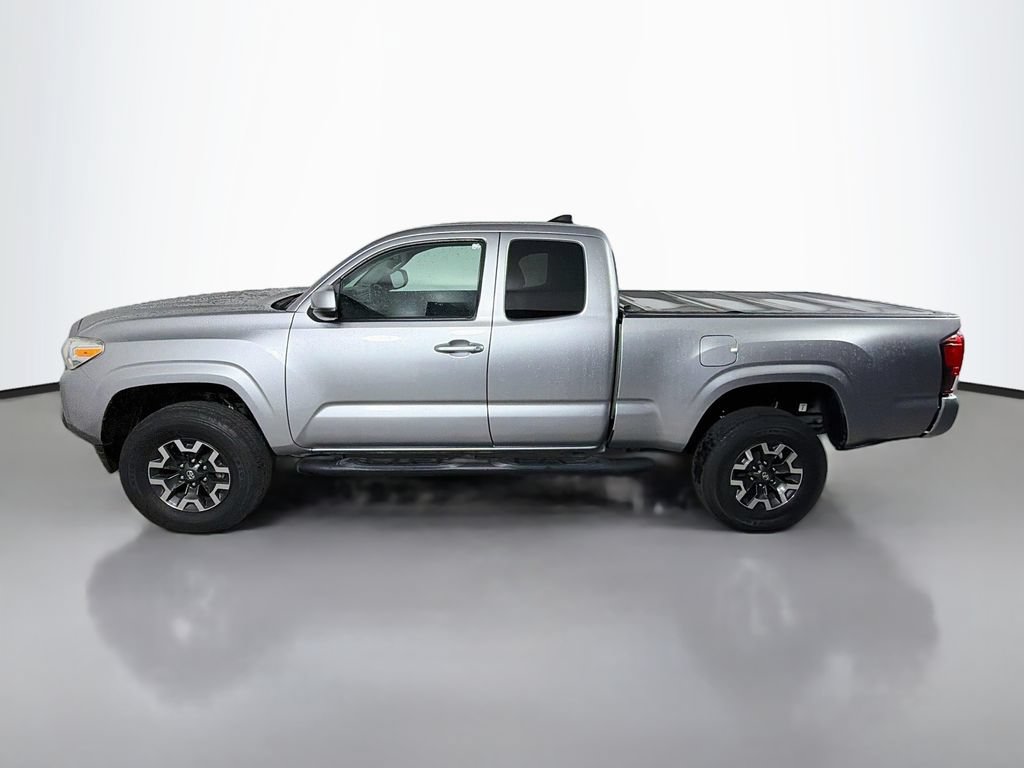 Used 2021 Toyota Tacoma SR RWD image 9