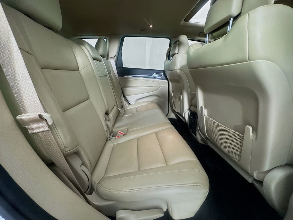 Used 2020 Jeep Grand Cherokee Limited image 34