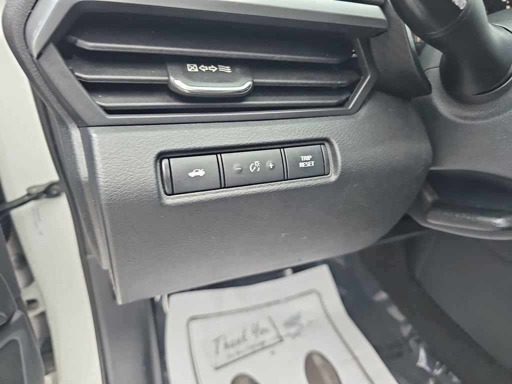 Used 2021 Nissan Altima 2.5 SR FWD image 18