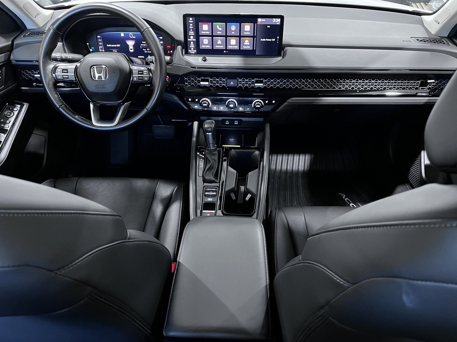 Used 2024 Honda Accord Touring image 13