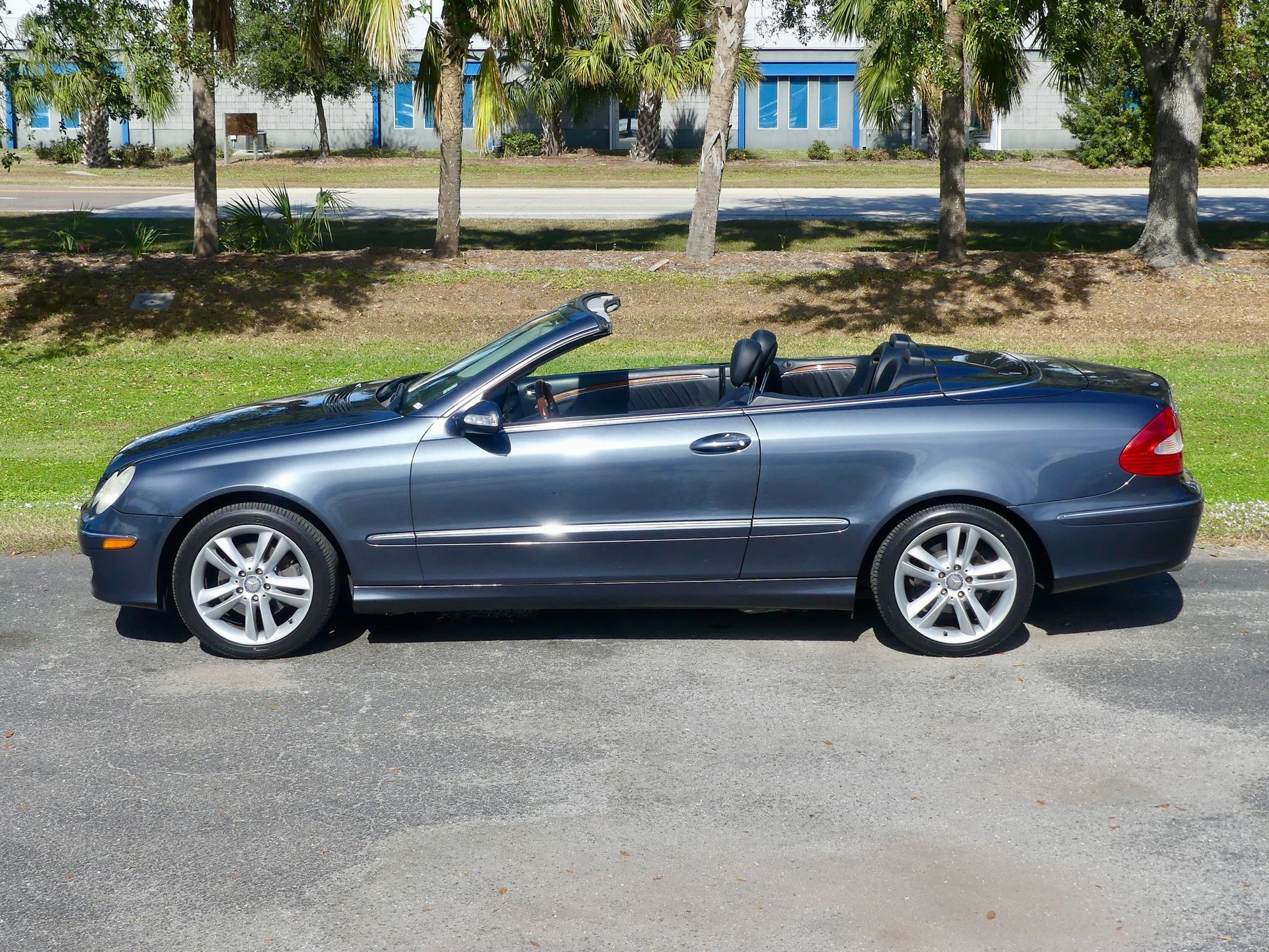 Used 2008 Mercedes-Benz CLK 350 Cabriolet image 18