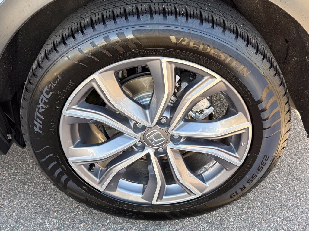 Used 2021 Honda CR-V Touring image 11