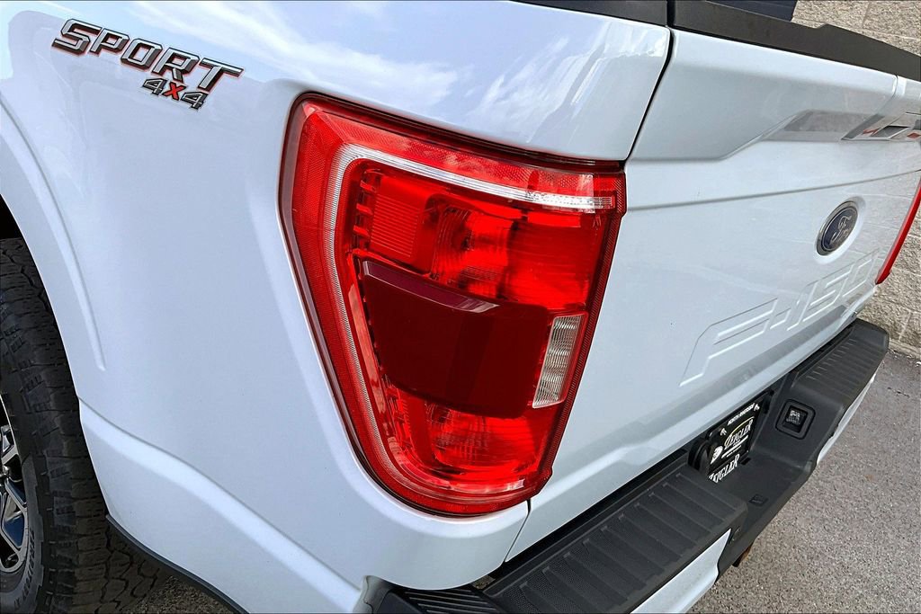 Certified 2022 Ford F150 XLT w/ Equipment Group 302A High image 28